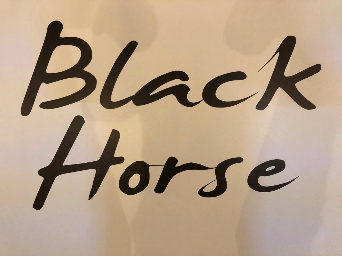 Black Horse Peterborough Exterior photo